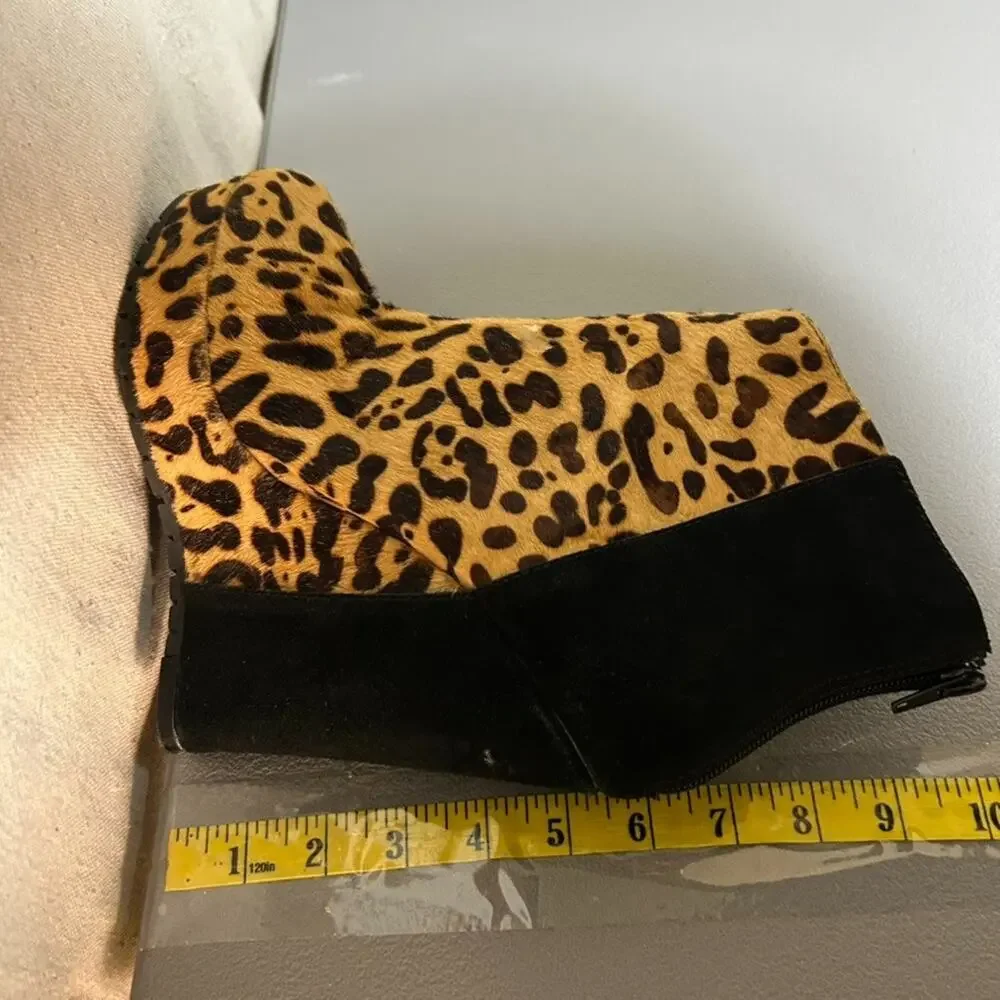 Kelsi Dagger Huette Leather Wedge‎ Platform Booties Size 8.5M Leopard Calf Hair